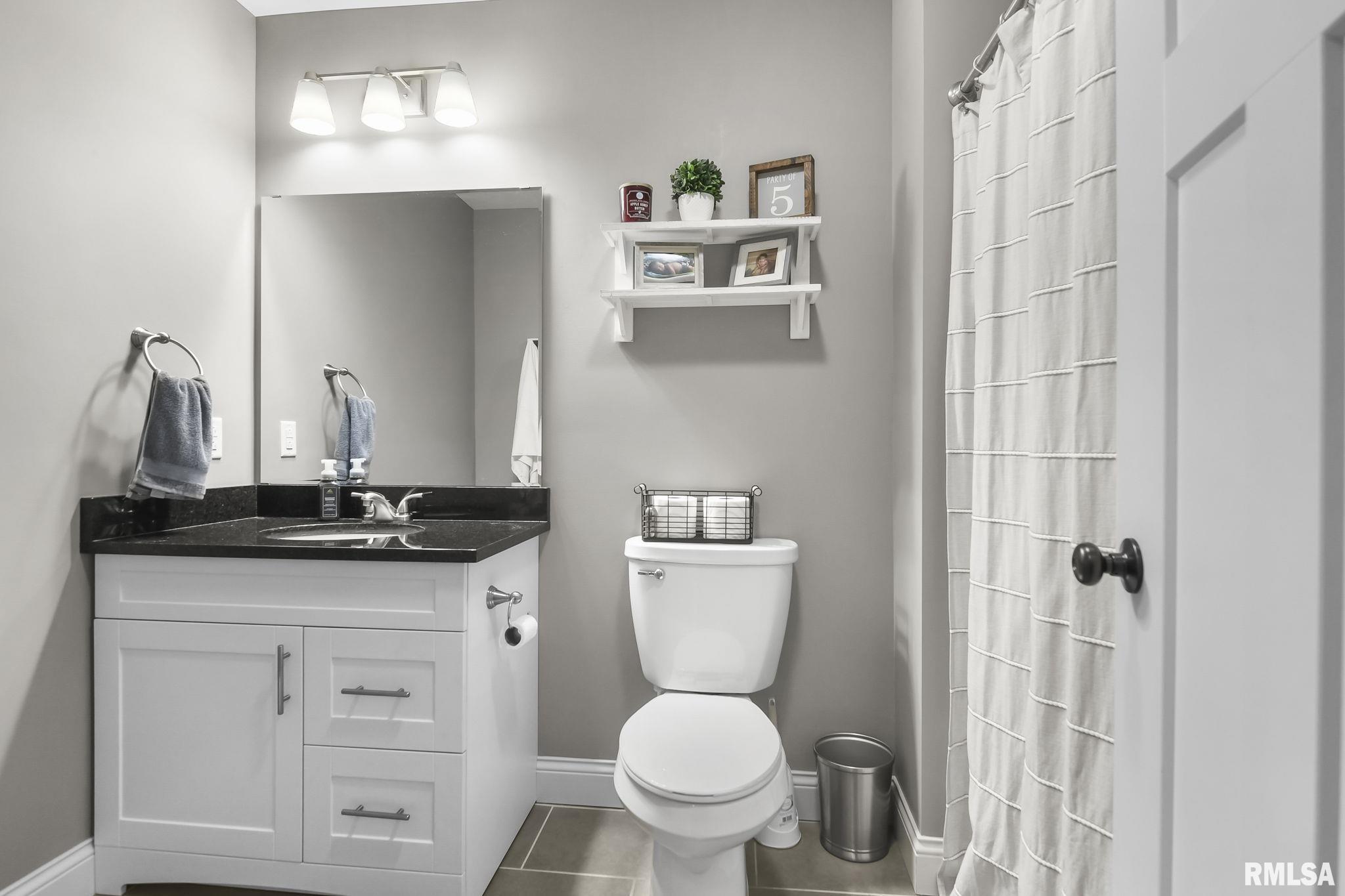 90 Pinehurst Drive Springfield, IL 62704 - Photo 32 of 40