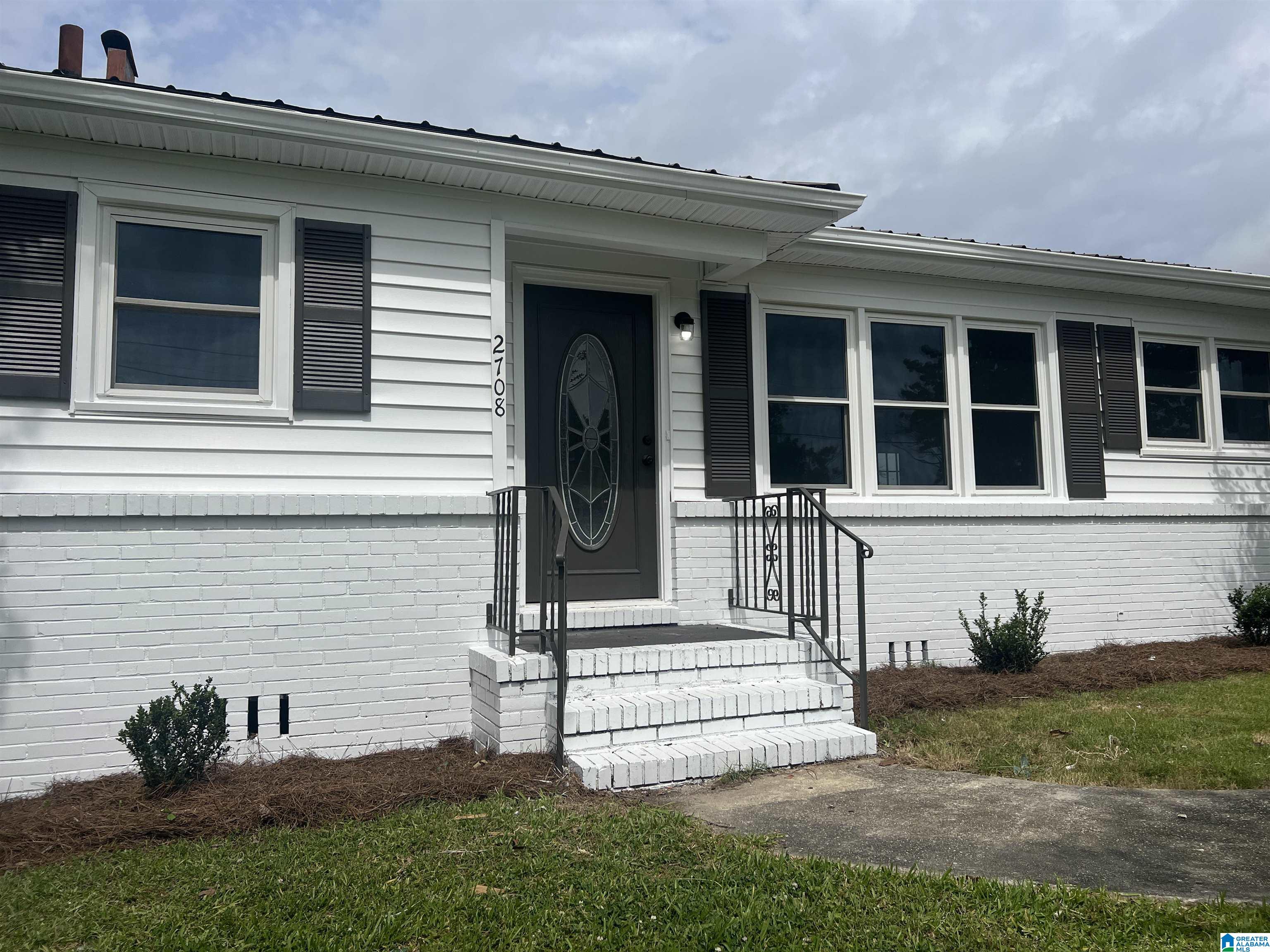 2708 9th Street Northeast Birmingham, AL 35215 - Photo 2 of 39