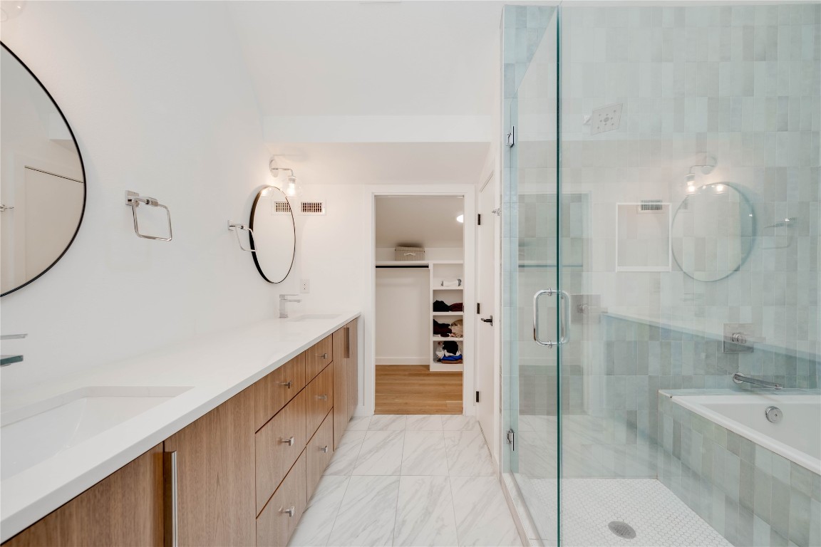 1208 Luna Street, Unit 1 Austin, TX 78721 - Photo 26 of 37