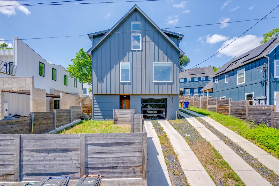 1208 Luna Street, Unit 1 Austin, TX 78721 - Photo 37 of 37 a view of a house with swimming pool and sitting area