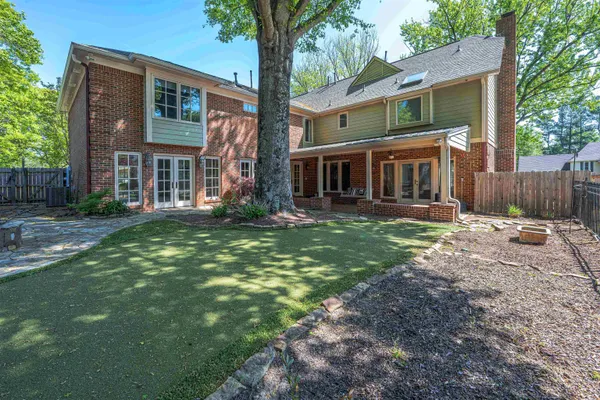 $659,900 | 947 Rolling Oaks Lane, Collierville, TN 38017