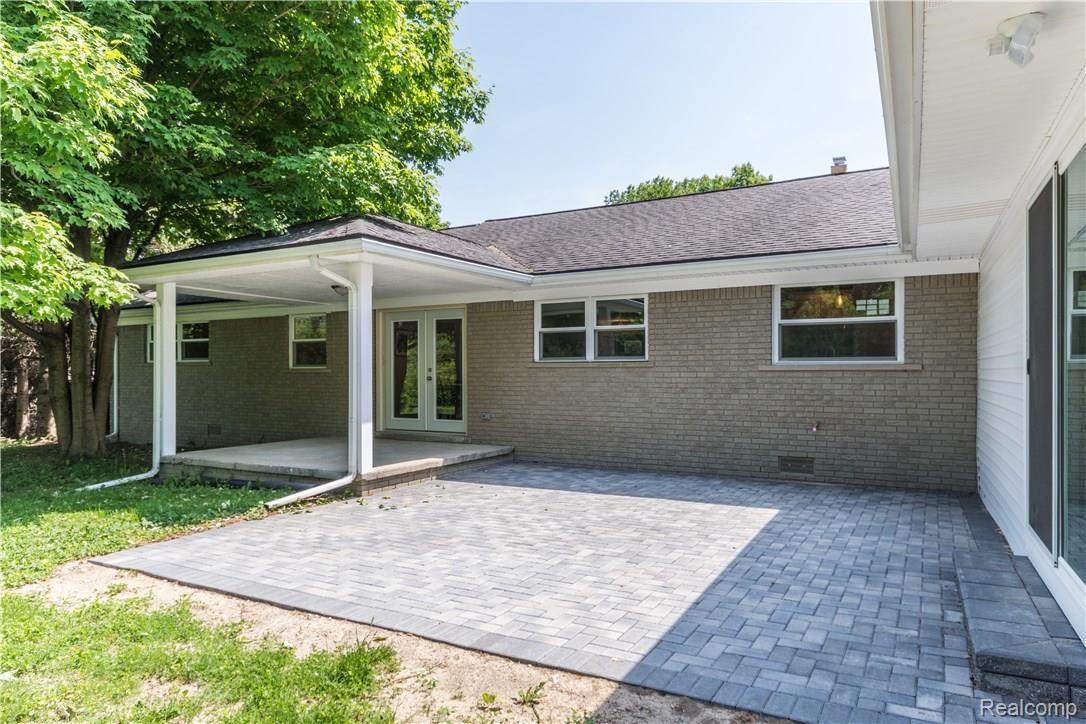 77 Randolph Road Rochester, MI 48309 - Photo 15 of 32 77 Randolph-14.jpg