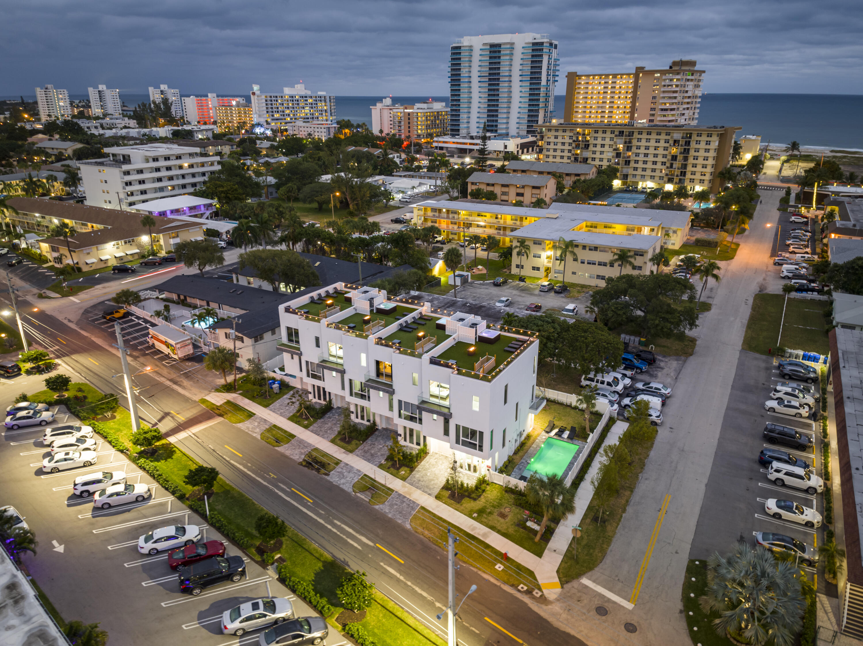 1006 North Riverside Drive Pompano Beach, FL 33062 - Photo 3 of 28 DJI_0042-HDR