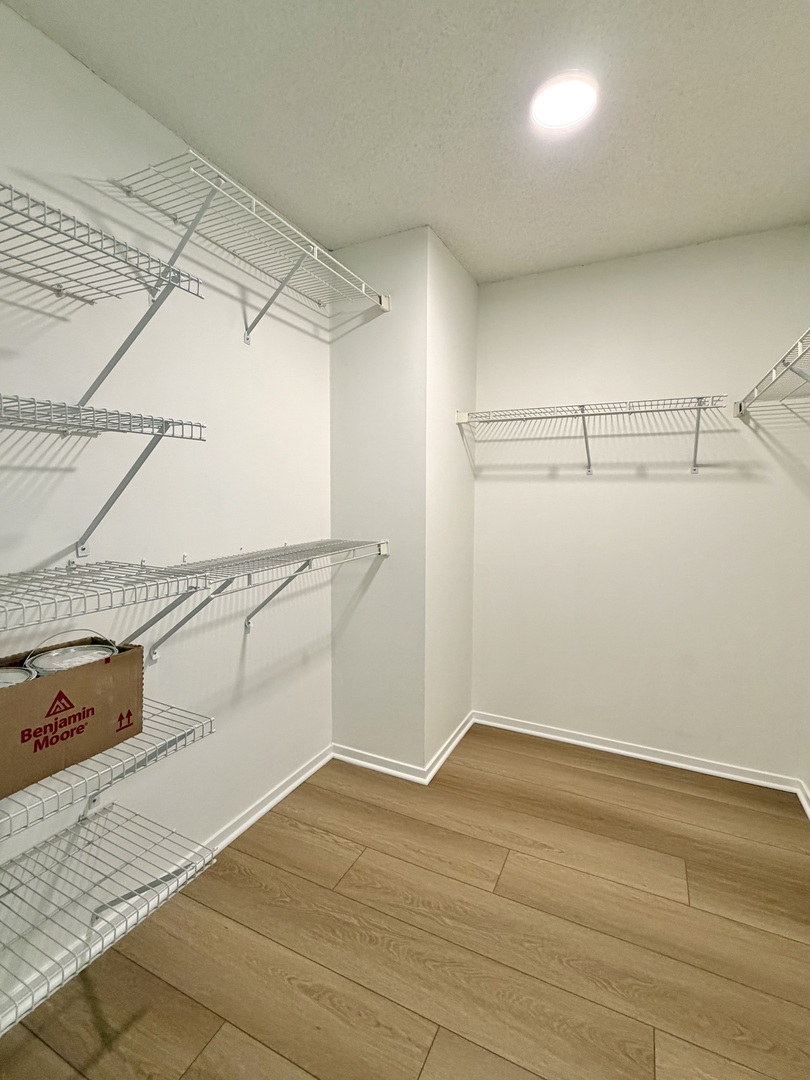 480 North McClurg Court, Unit 520 Chicago, IL 60611 - Photo 16 of 31