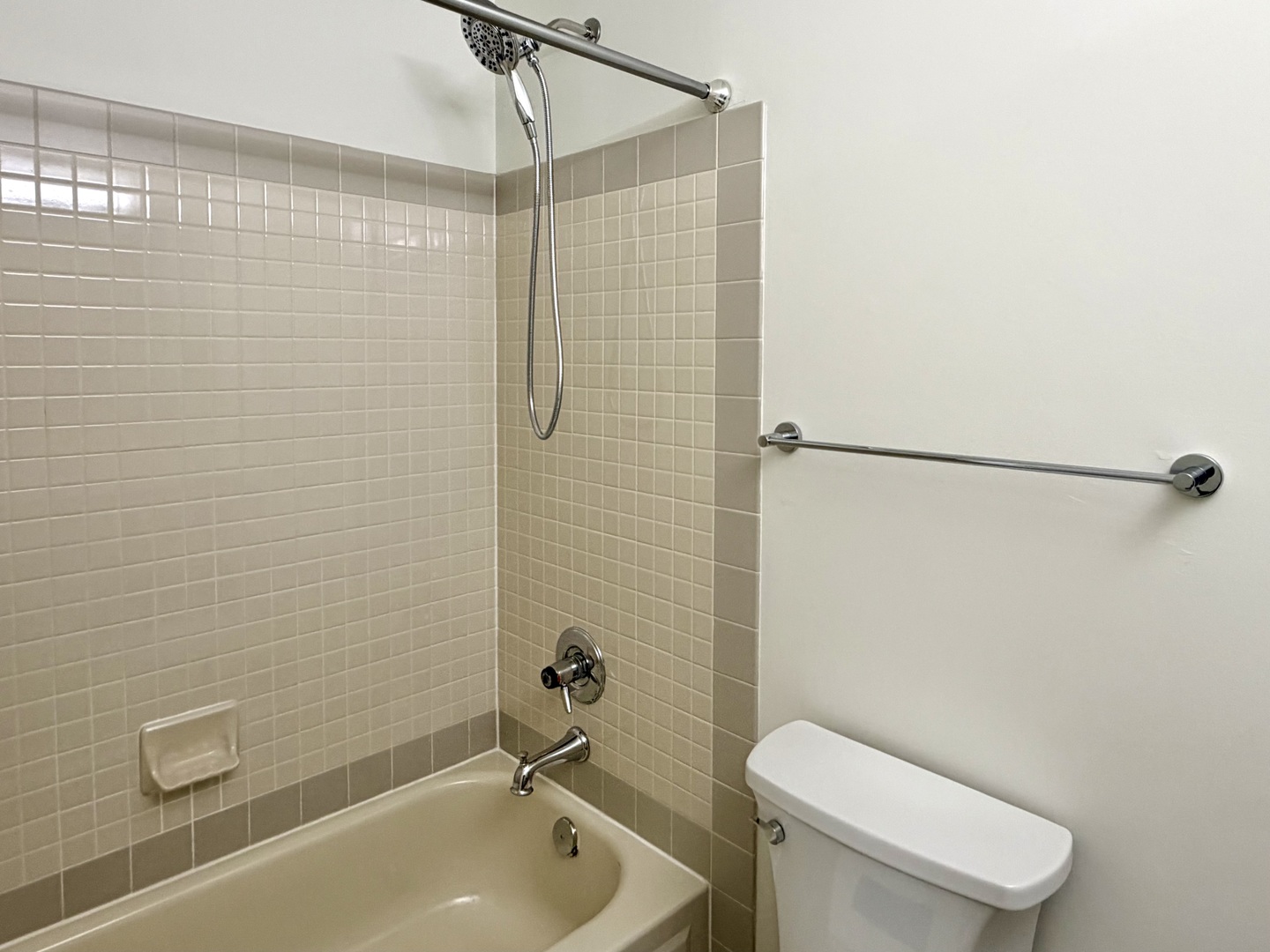 480 North McClurg Court, Unit 520 Chicago, IL 60611 - Photo 18 of 31