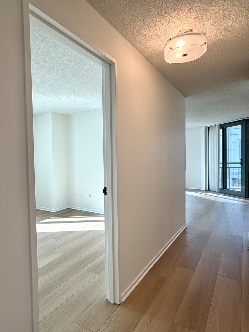 480 North McClurg Court, Unit 520 Chicago, IL 60611 - Photo 19 of 31