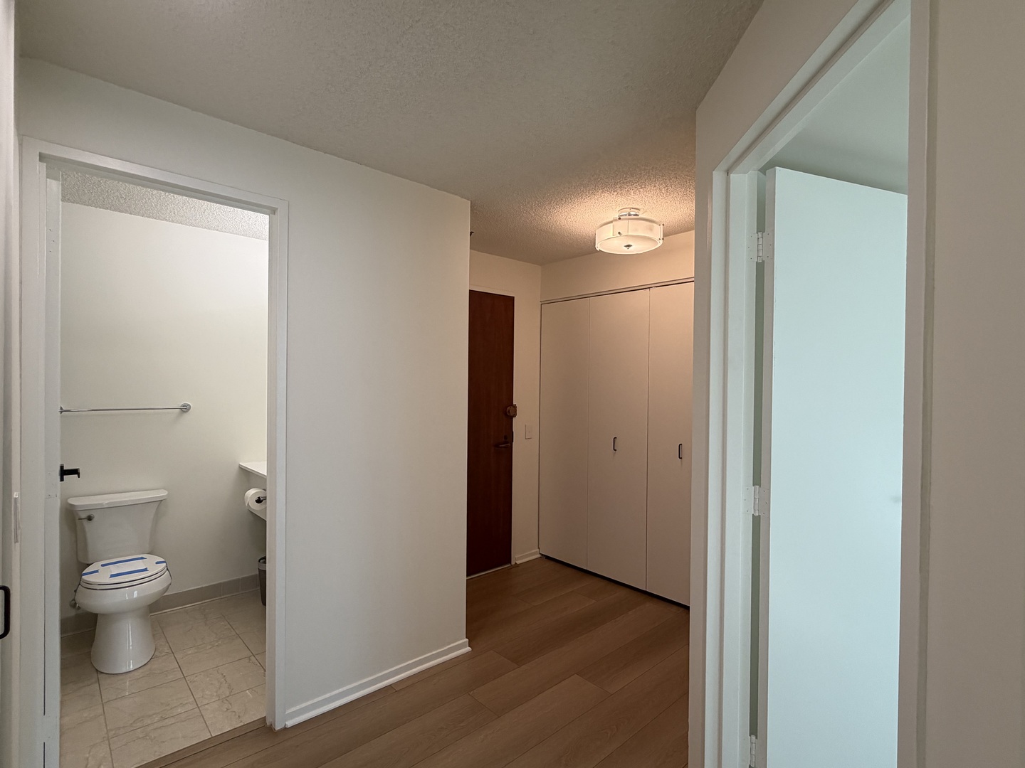 480 North McClurg Court, Unit 520 Chicago, IL 60611 - Photo 22 of 31