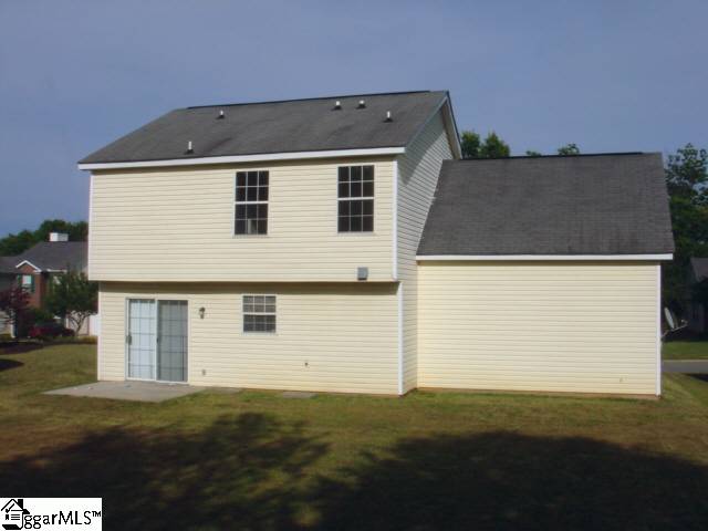 106 Hawkesbury Road Simpsonville, SC 29681 - Photo 2 of 9 Gallery Image 2