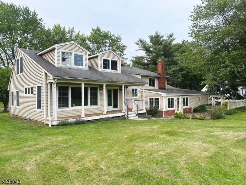 21 Meadowview Road Bernards, NJ 07920 - Photo 3 of 21