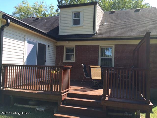 3613 Hughes Road Louisville, KY 40207 - Photo 23 of 29 Backyard with deck