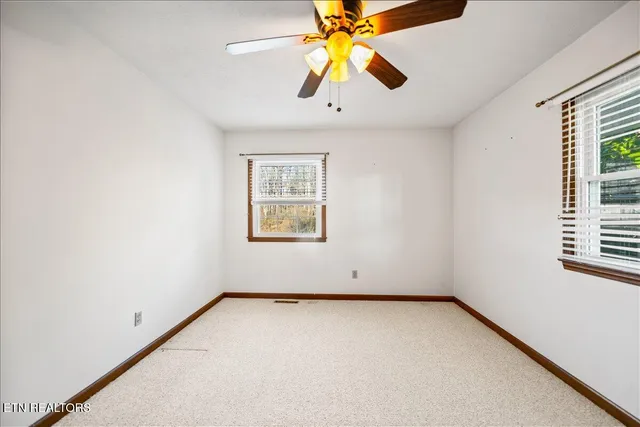 $399,900 | 301 Wheeler Lane, La Follette, TN 37766