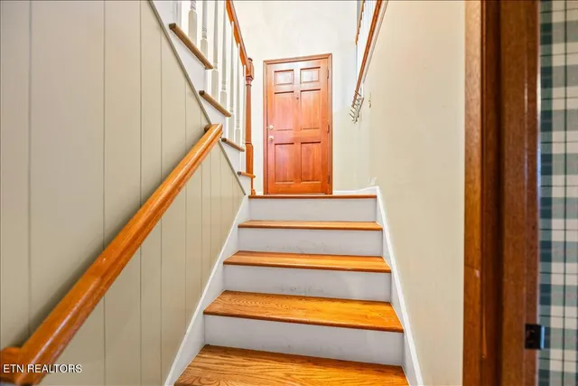 $399,900 | 301 Wheeler Lane, La Follette, TN 37766