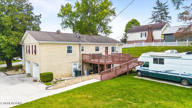 $399,900 | 301 Wheeler Lane, La Follette, TN 37766