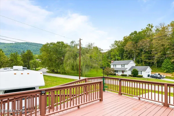 $399,900 | 301 Wheeler Lane, La Follette, TN 37766