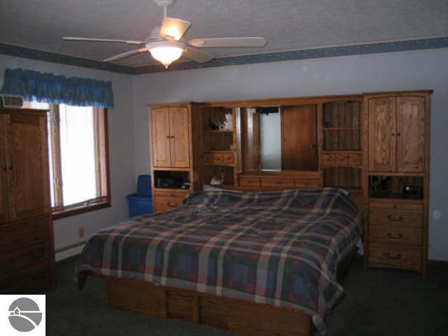 1664649-5.JPG