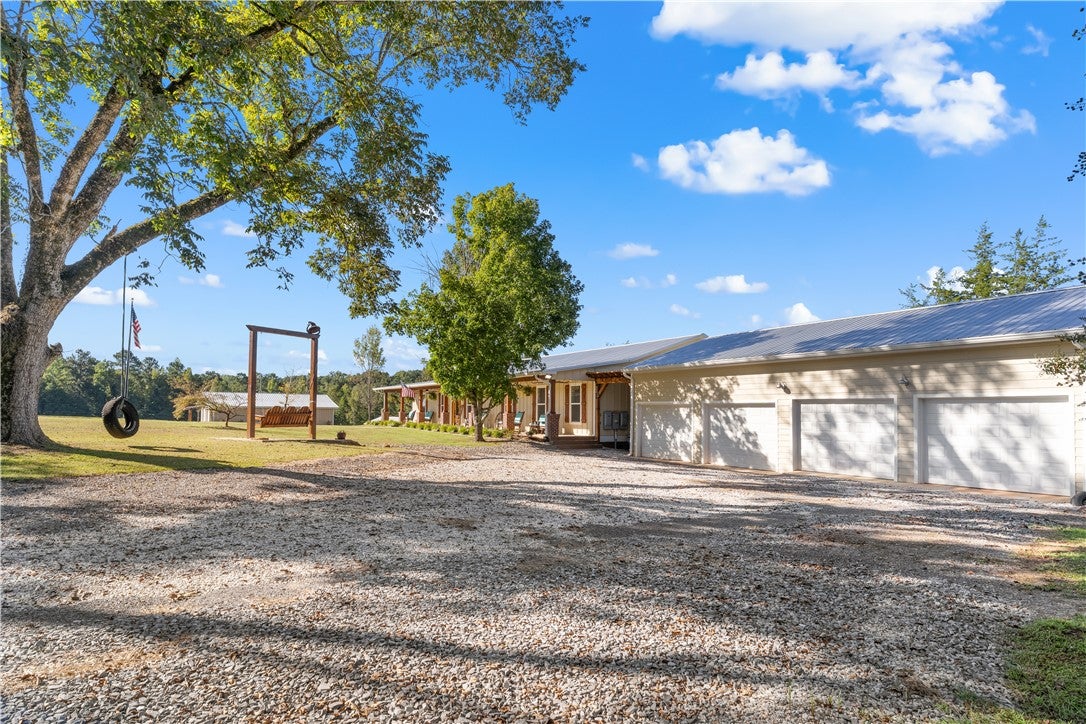 561 Deer Trail Road Daviston, AL 36256 - Photo 4 of 50 Gallery Image 4
