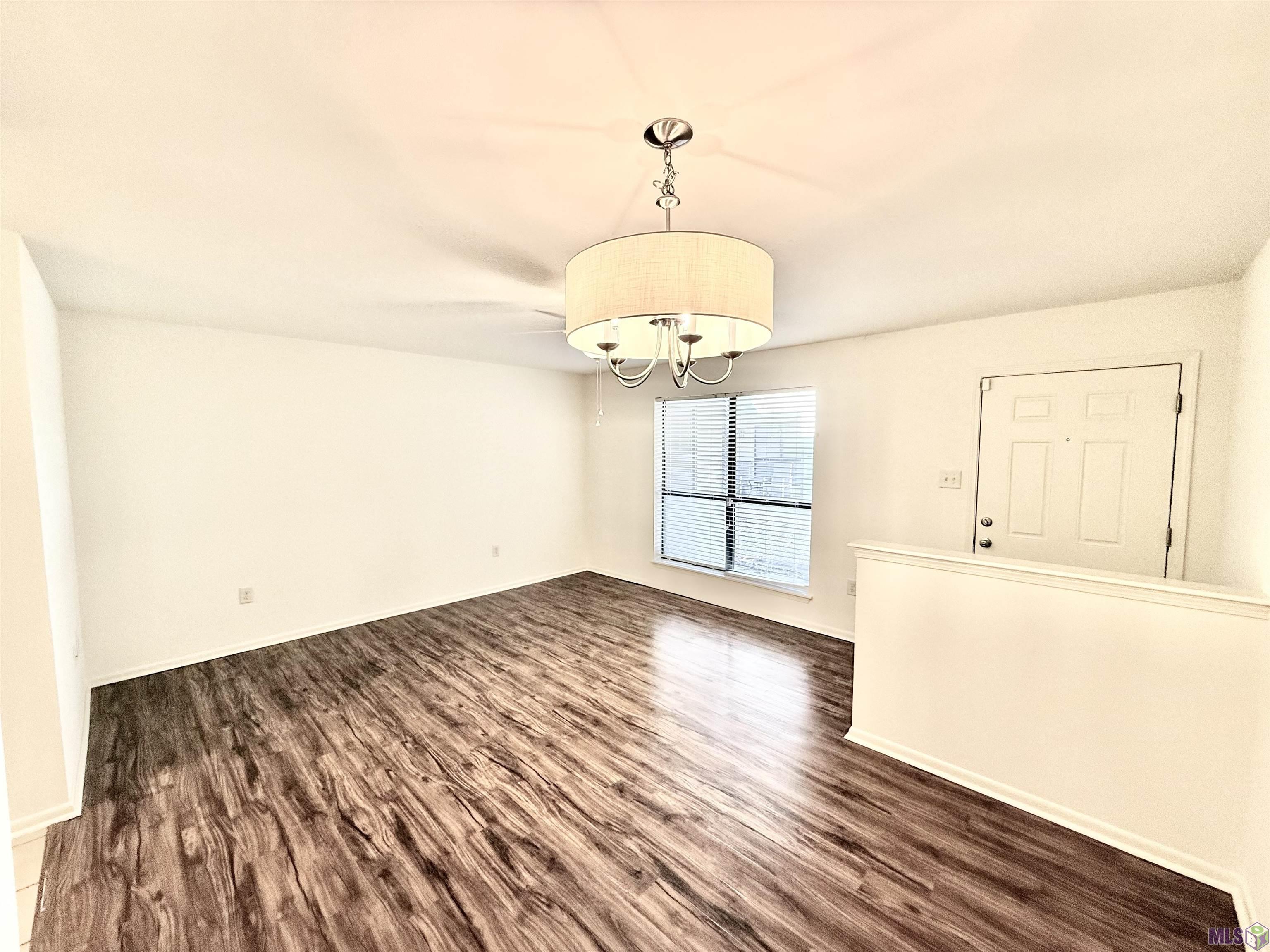 5222 Butter Creek Lane, Unit E2 Baton Rouge, LA 70809 - Photo 2 of 8