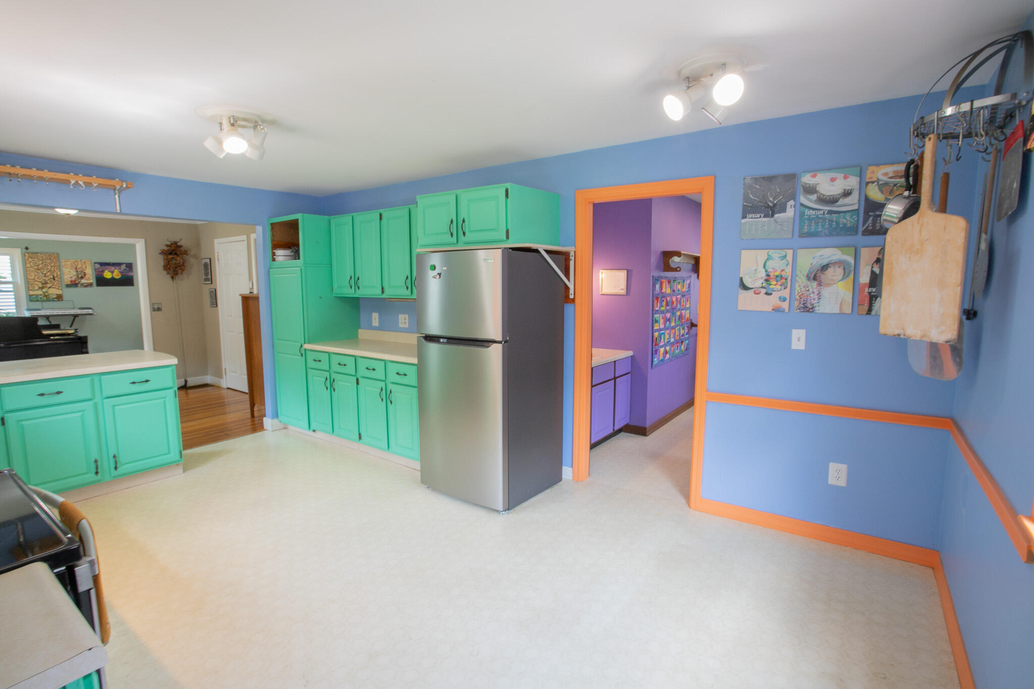 95 Silver Road Bangor, ME 04401 - Photo 4 of 52 IMG_0265