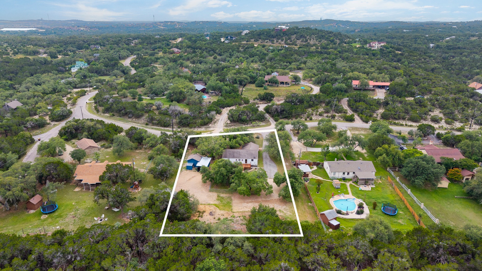 2110 Spring Valley Drive Dripping Springs, TX 78620 - Photo 5 of 40