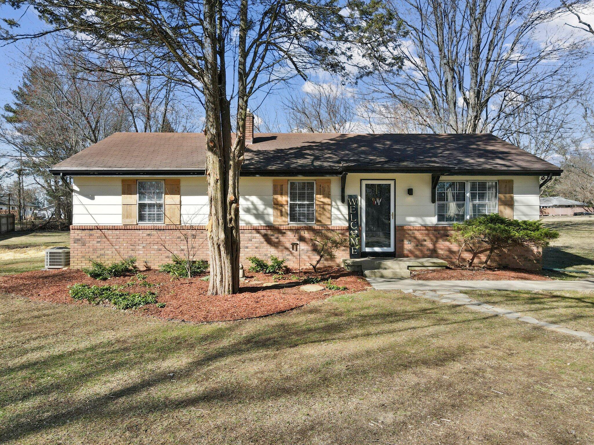 2476 Patterson Road Southwest Pataskala, OH 43062 - Photo 31 of 47 56-web-or-mls-DJI_0970