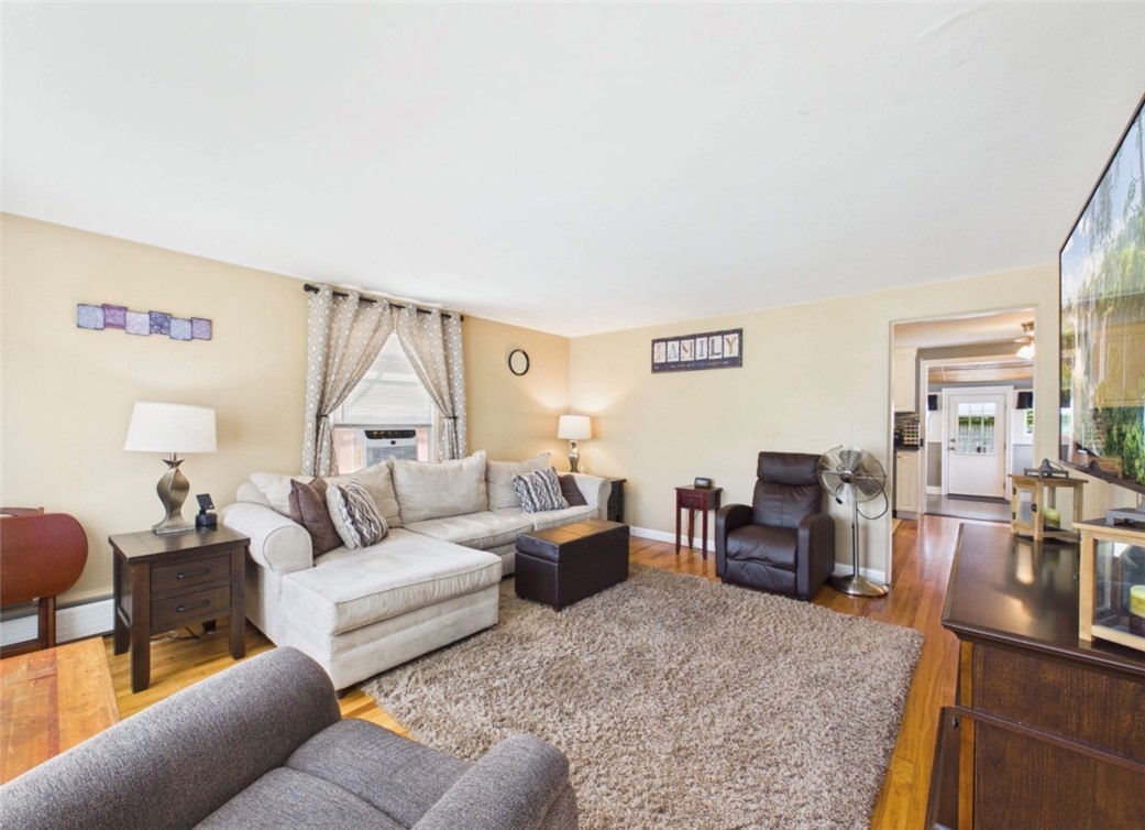 185 Vineyard Road Warwick, RI 02889 - Photo 13 of 20
