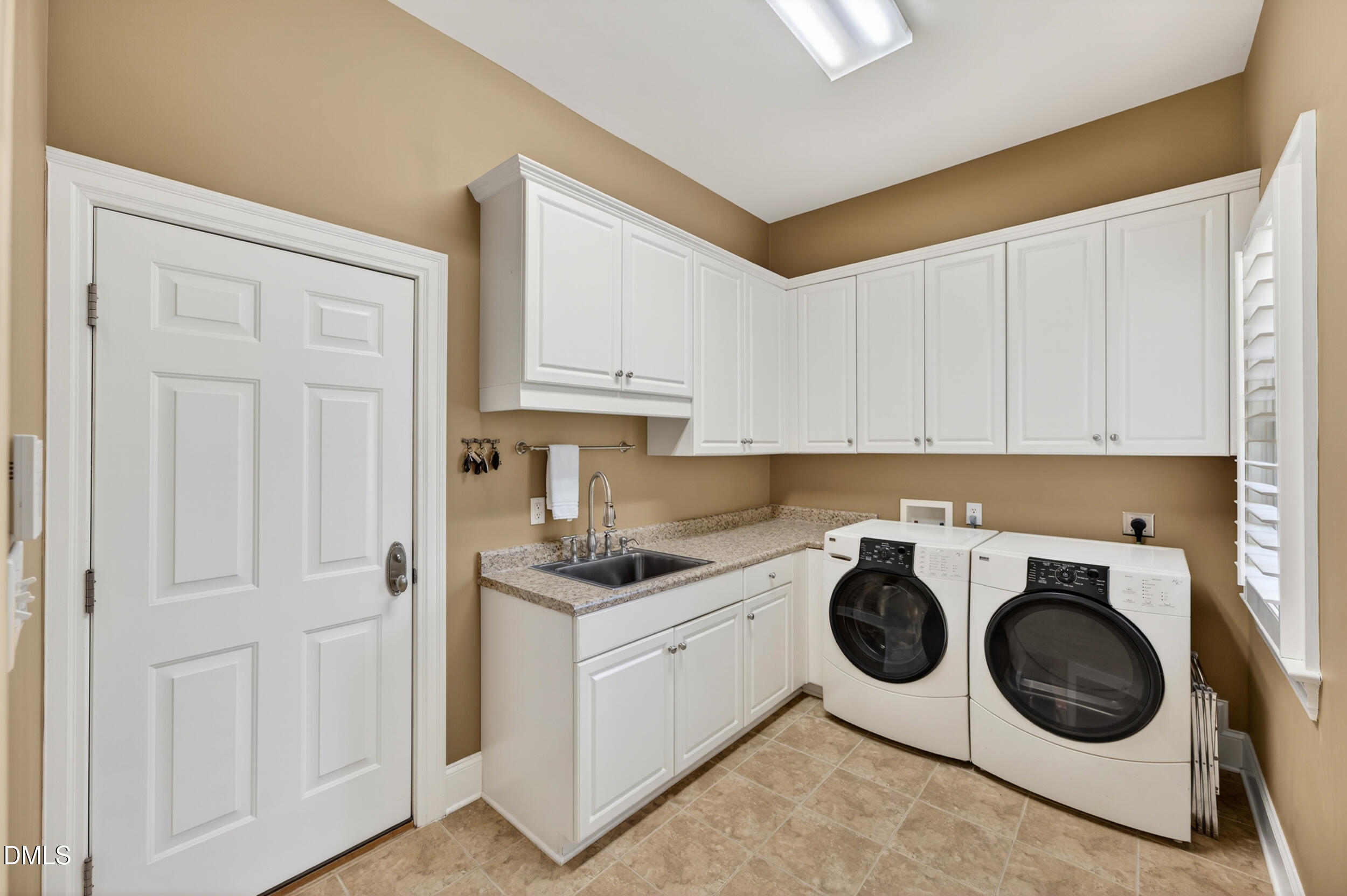 3202 Rain Forrest Way Raleigh, NC 27614 - Photo 22 of 54 Laundry Room