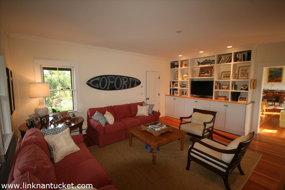 4 Wannacomet Road Nantucket, MA 02554 - Photo 9 of 15 Gallery Image 9