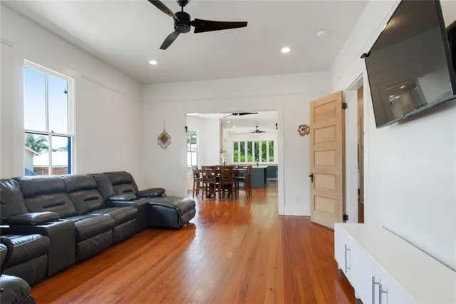 $4,400 | 7319 Freret Street, New Orleans, LA 70118