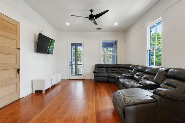 $4,400 | 7319 Freret Street, New Orleans, LA 70118