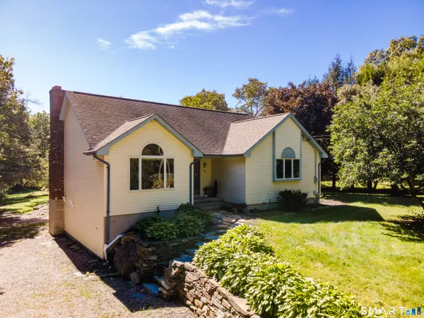 $465,000 | 29 Lehtinen Road, Thompson, CT 06277