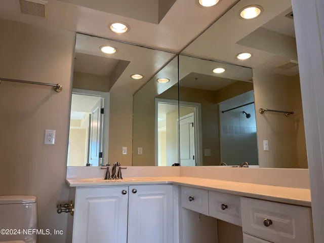 $1,850 | 400 East Bay Street, Unit 402, Jacksonville, FL 32202