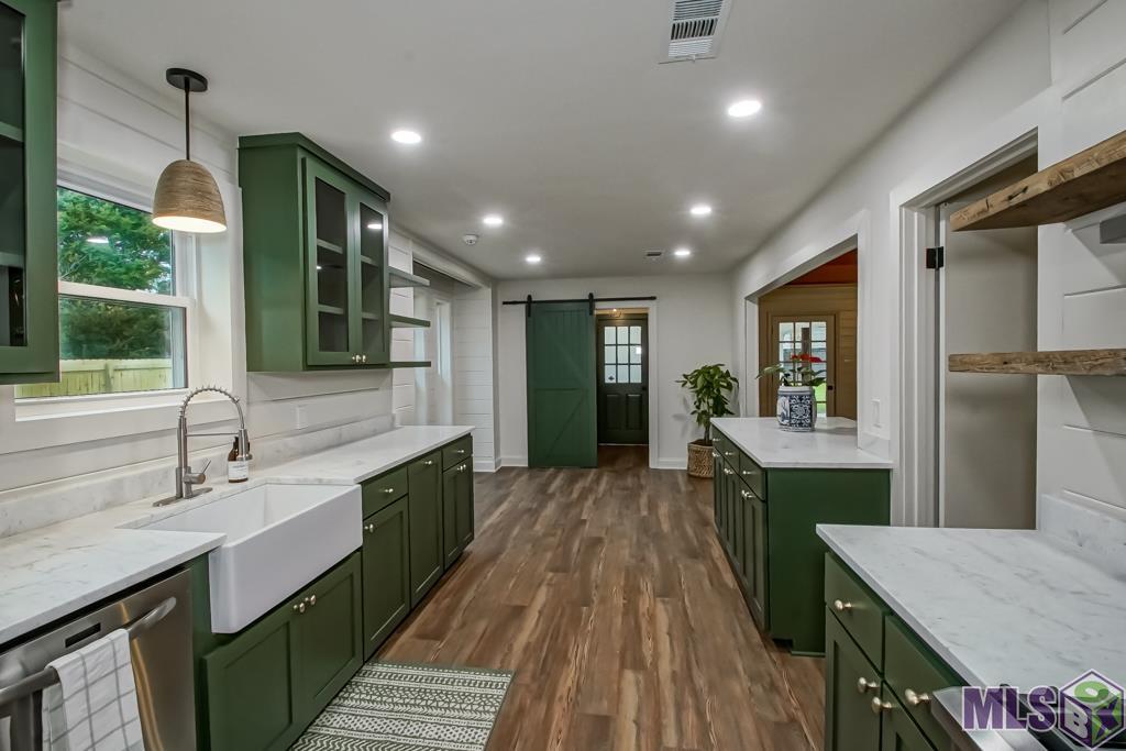 5936 Hickory Ridge Boulevard Baton Rouge, LA 70817 - Photo 2 of 18 Gallery Image 2