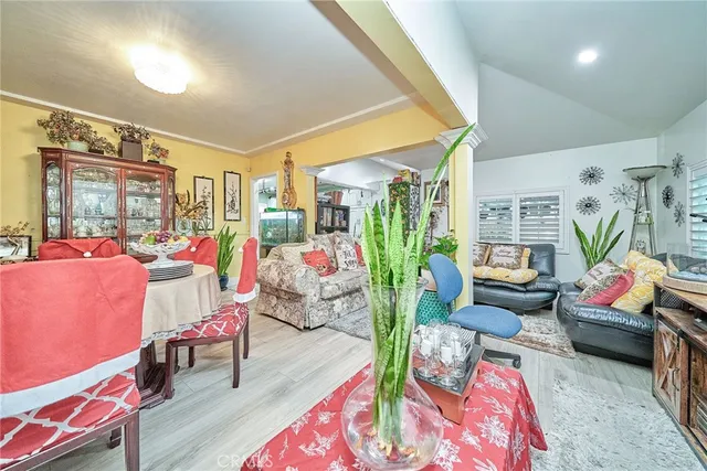 $899,000 | 2690 Oregon Avenue, Long Beach, CA 90806