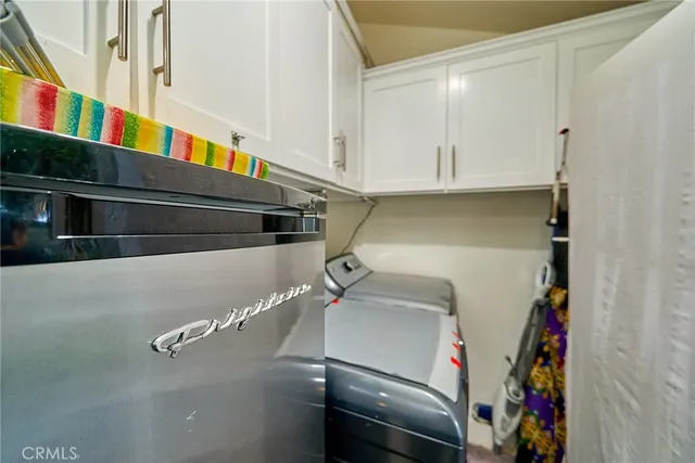 $899,000 | 2690 Oregon Avenue, Long Beach, CA 90806