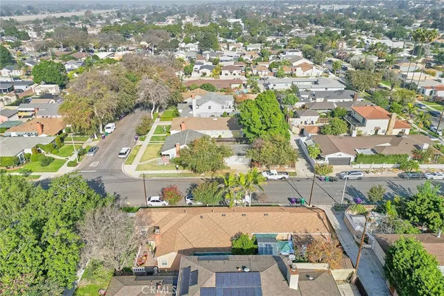 $899,000 | 2690 Oregon Avenue, Long Beach, CA 90806