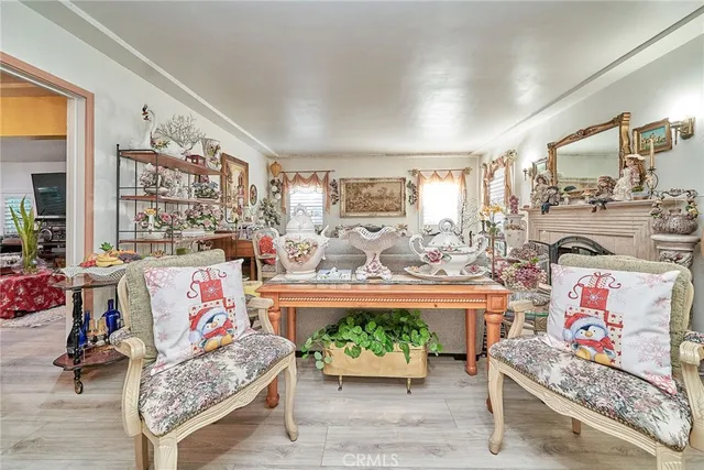 $899,000 | 2690 Oregon Avenue, Long Beach, CA 90806