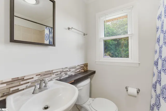 $283,000 | 218 Highland Road, Duncan, SC 29334