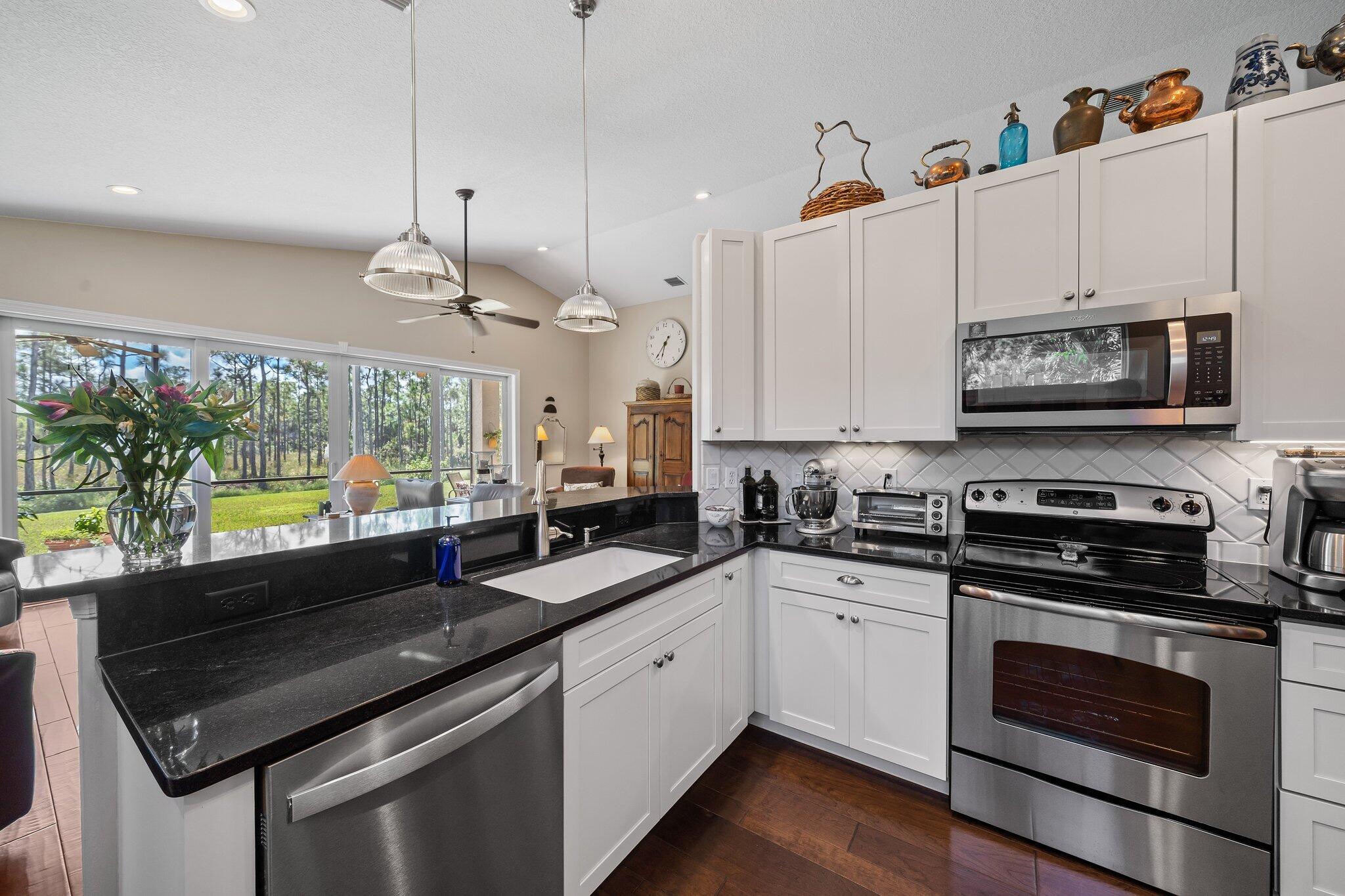 3008 Southeast Racoon Way Stuart, FL 34997 - Photo 18 of 45 Top End SS Appls