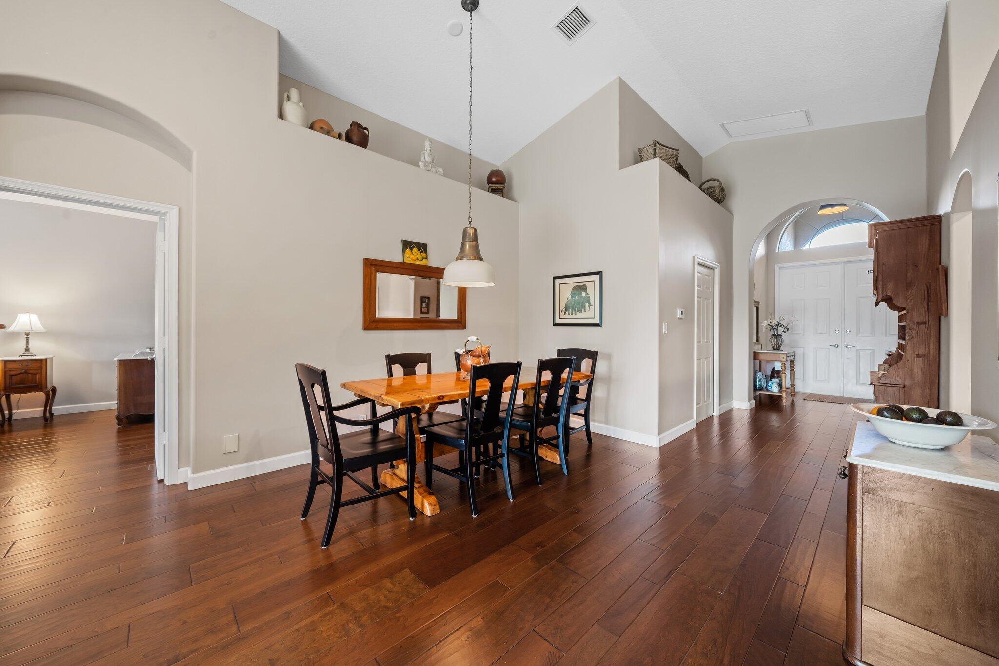 3008 Southeast Racoon Way Stuart, FL 34997 - Photo 20 of 45 Volume Ceilings