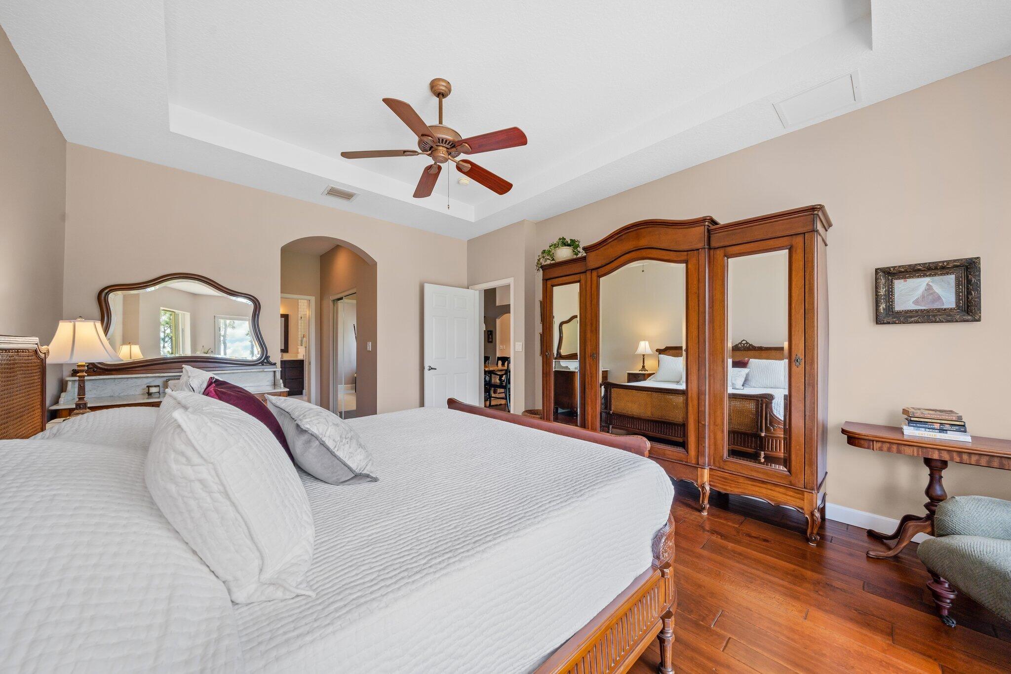 3008 Southeast Racoon Way Stuart, FL 34997 - Photo 24 of 45 Trey Ceiling