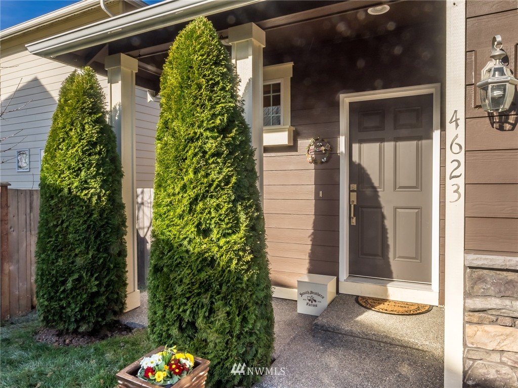 4623 146th Place Southeast Bothell, WA 98012 - Photo 2 of 21