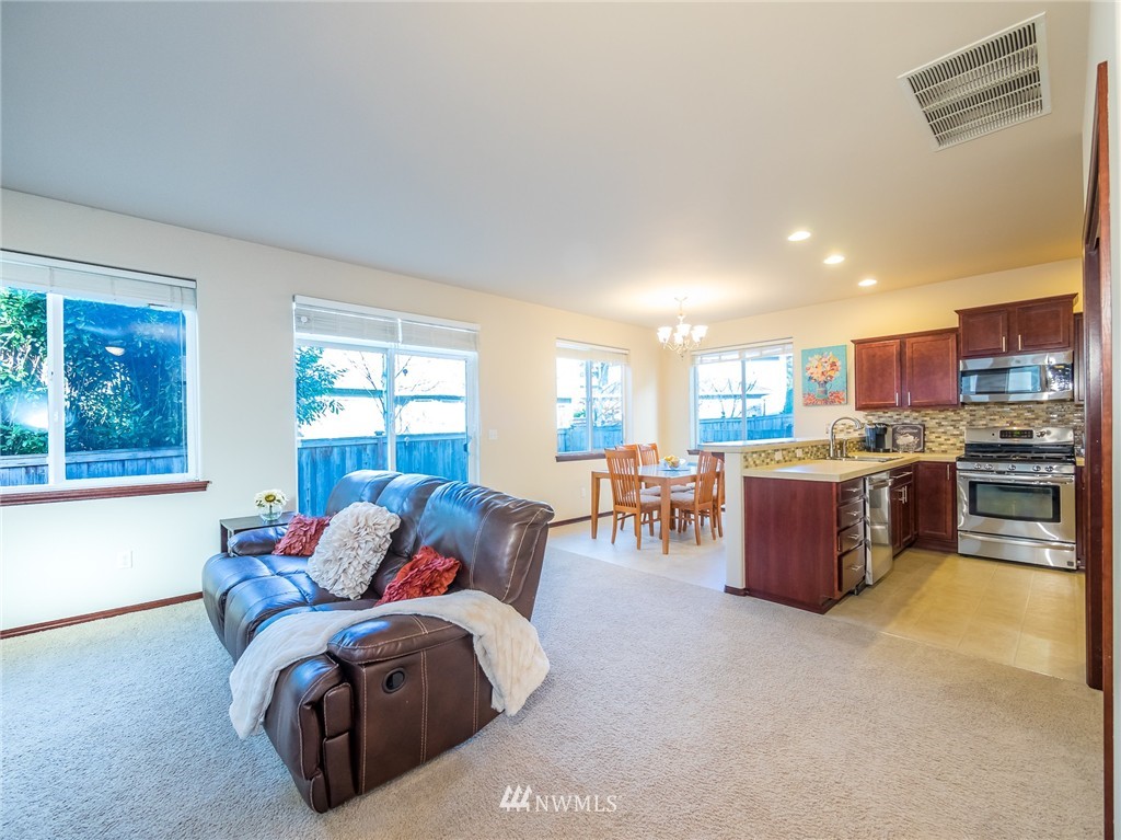 4623 146th Place Southeast Bothell, WA 98012 - Photo 7 of 21