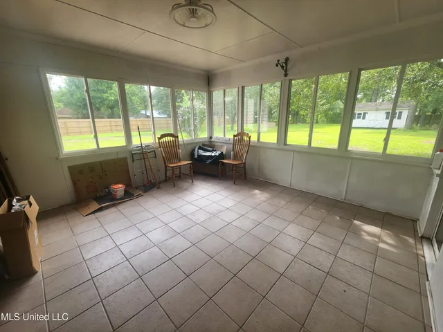 $1,975 | 13349 Lorraine Road, Biloxi, MS 39532