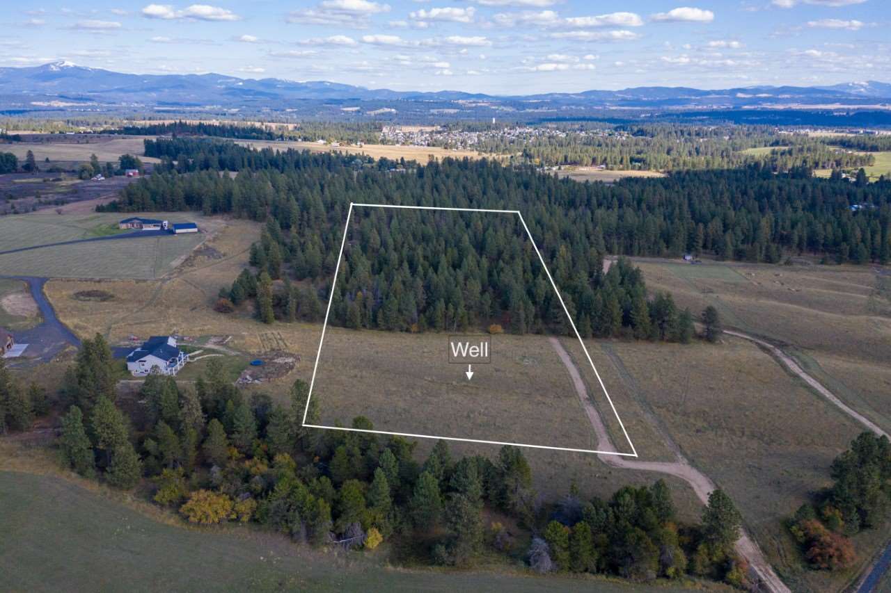 18114 North Austin Road Spokane, WA 99208 - Photo 1 of 15