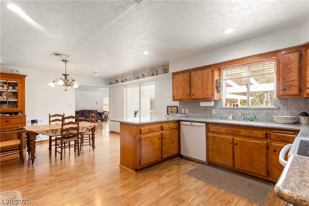 6161 Homestead Road Pahrump, NV 89048 - Photo 17 of 50 Gallery Image 17