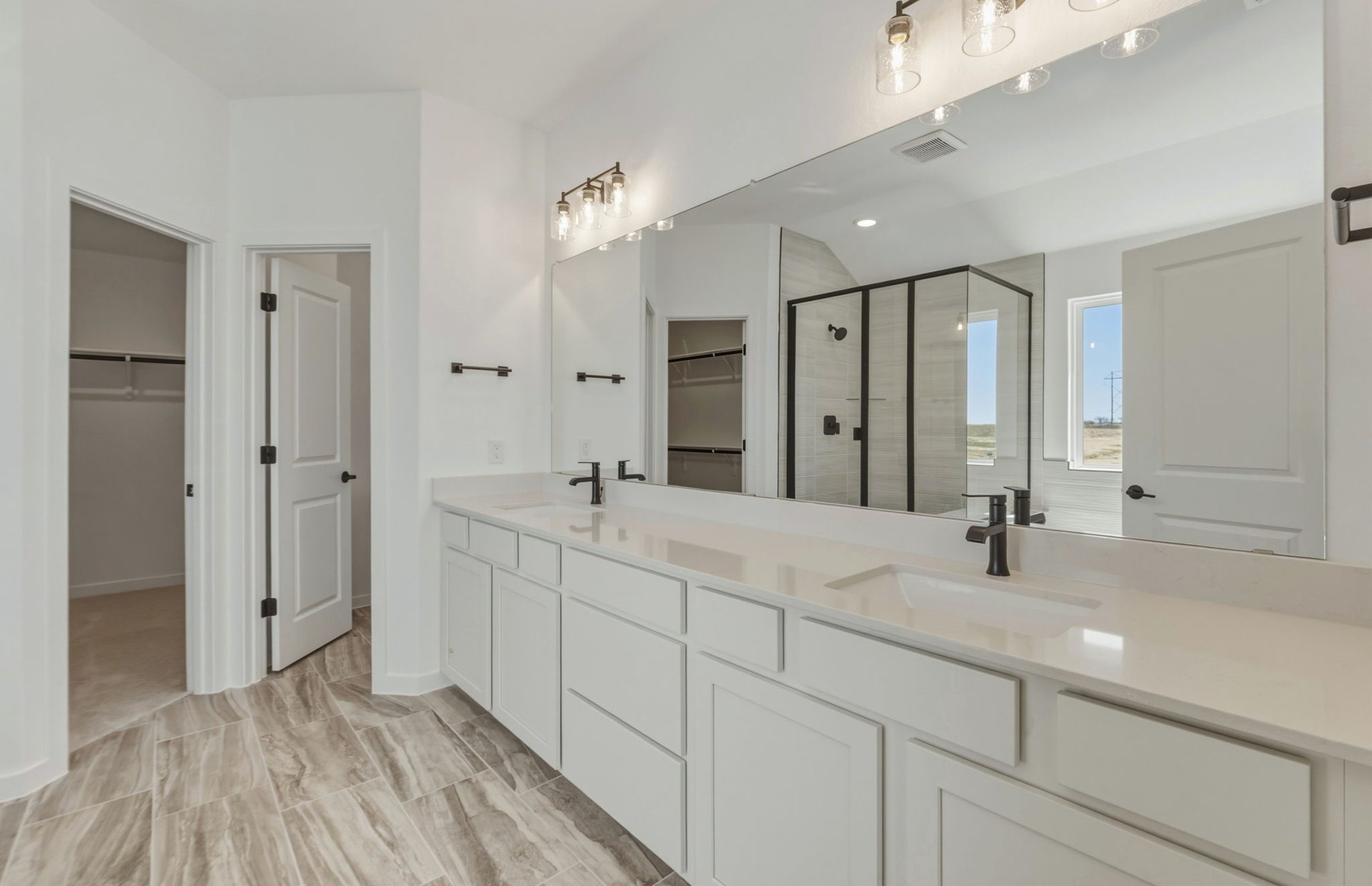 536 Rubber Tree Way Buda, TX 78610 - Photo 15 of 32