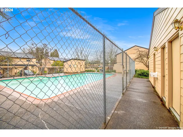 $215,000 | 1511 Fetters Loop, Eugene, OR 97402