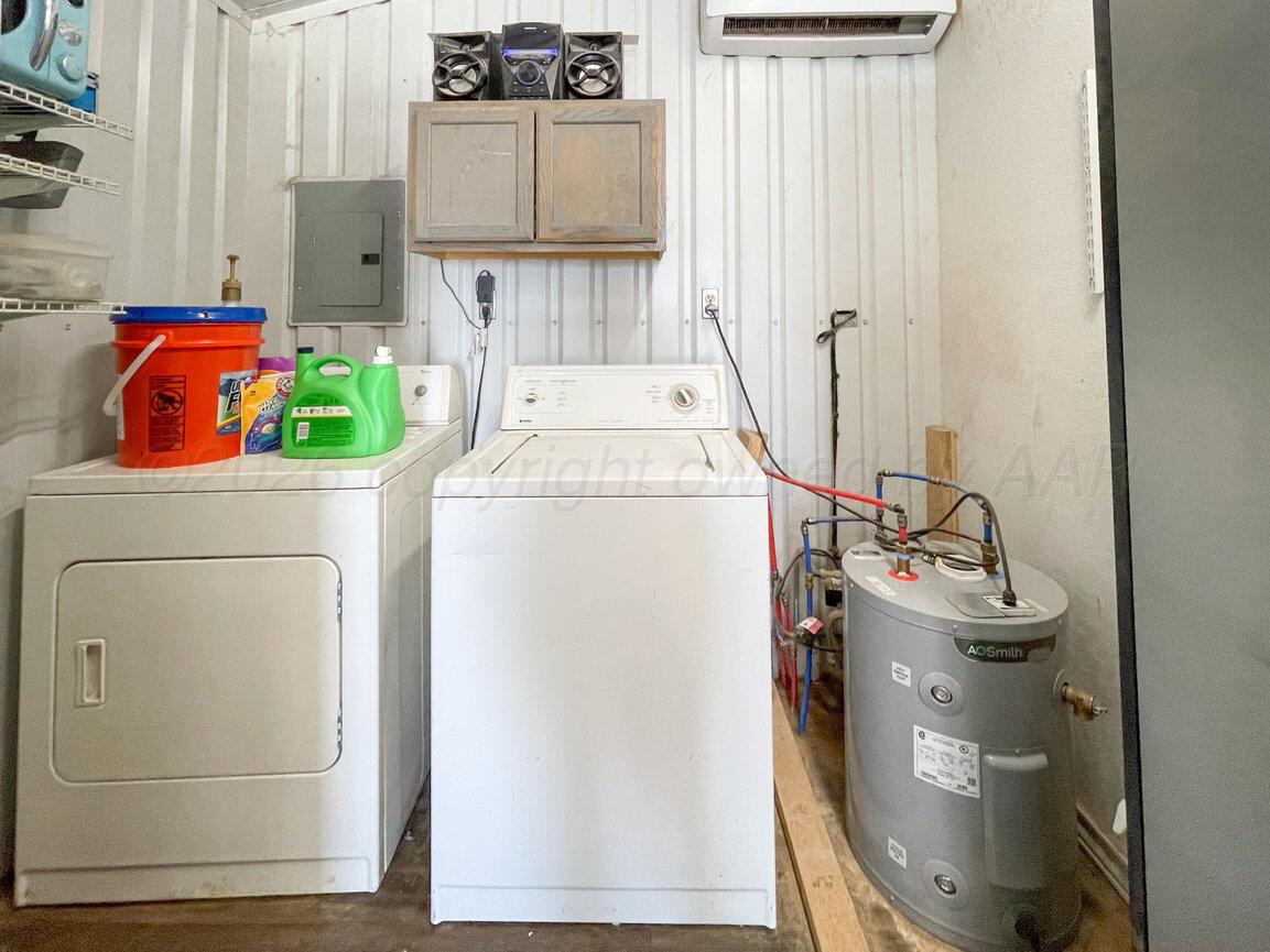 693 County Road 24 Muleshoe, TX 79347 - Photo 56 of 98 Utility Room