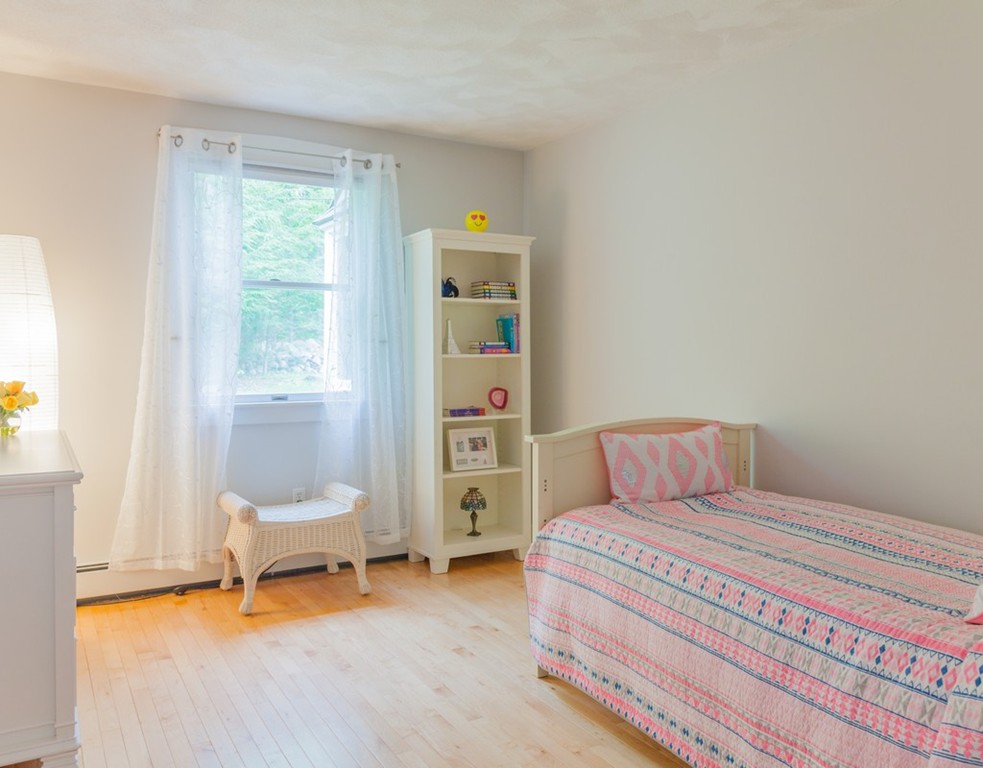 23 Brooks Road Lincoln, MA 01773 - Photo 14 of 21