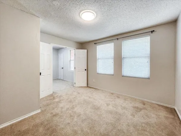$2,950 | 601 Jagera Way, Arlington, TX 76002
